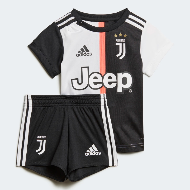 Completo per neonato della Juventus